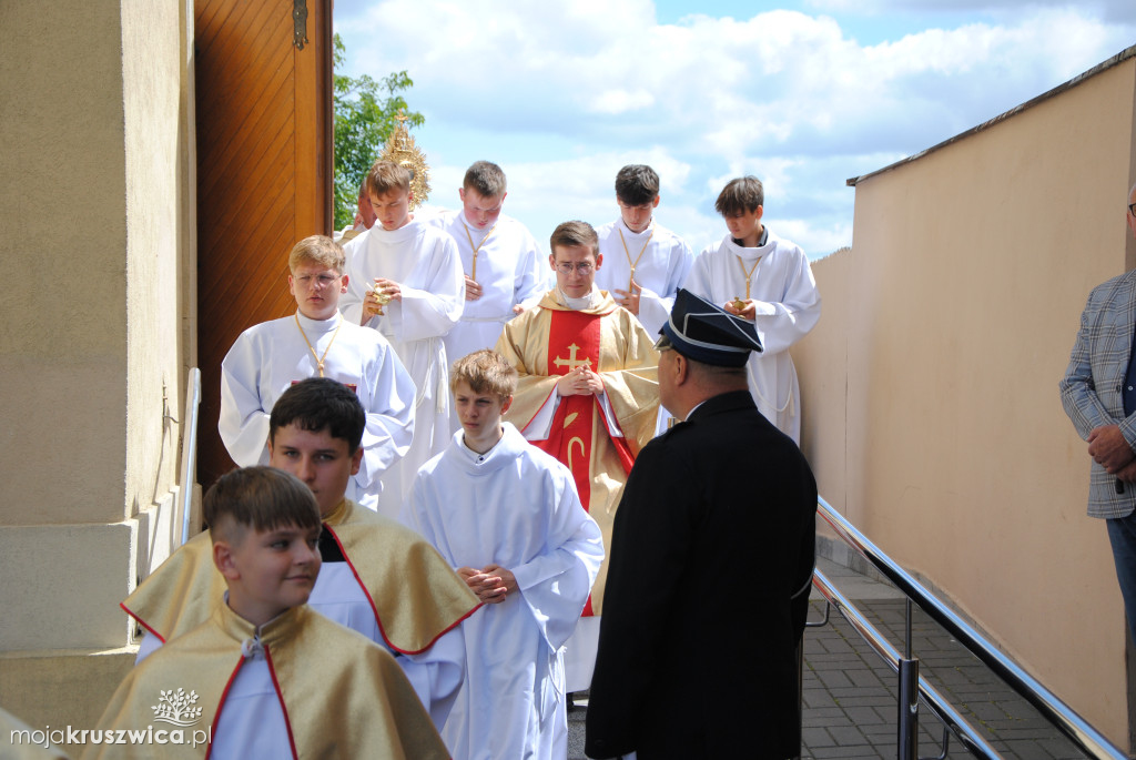 Boże Ciało w parafii św. Teresy od Dzieciątka Jezus w Kruszwicy
