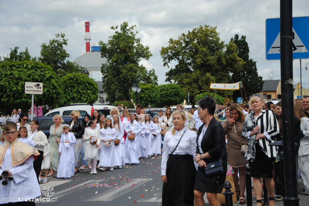 Boże Ciało w parafii św. Teresy od Dzieciątka Jezus w Kruszwicy