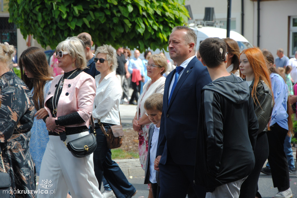 Boże Ciało w parafii św. Teresy od Dzieciątka Jezus w Kruszwicy