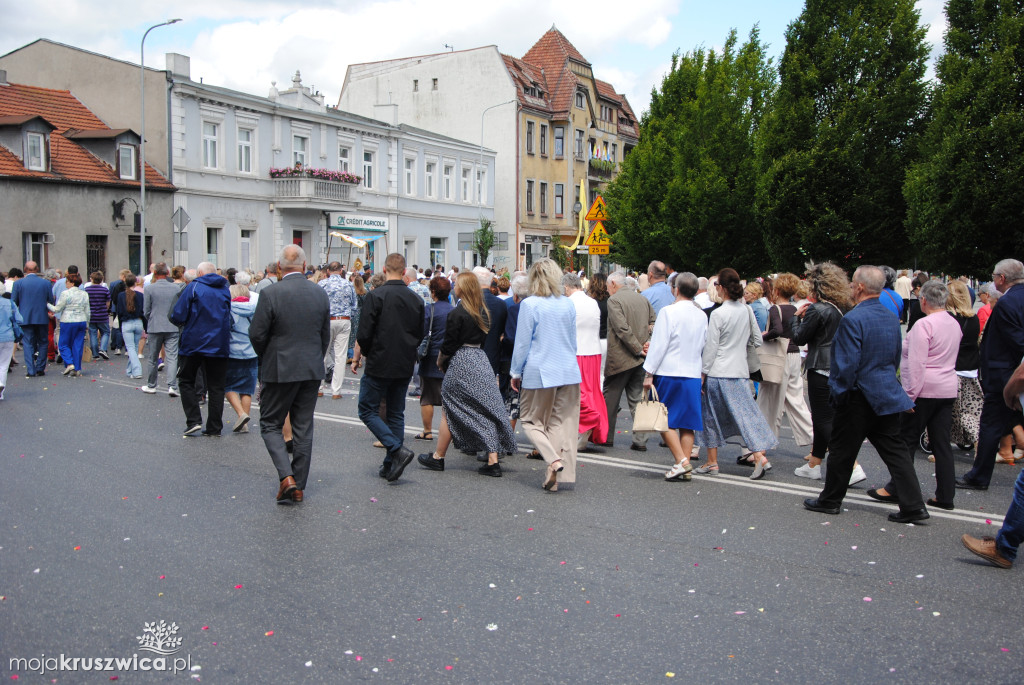 Boże Ciało w parafii św. Teresy od Dzieciątka Jezus w Kruszwicy