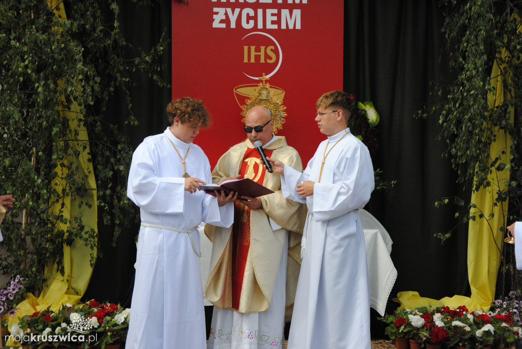 Boże Ciało w parafii św. Teresy od Dzieciątka Jezus w Kruszwicy