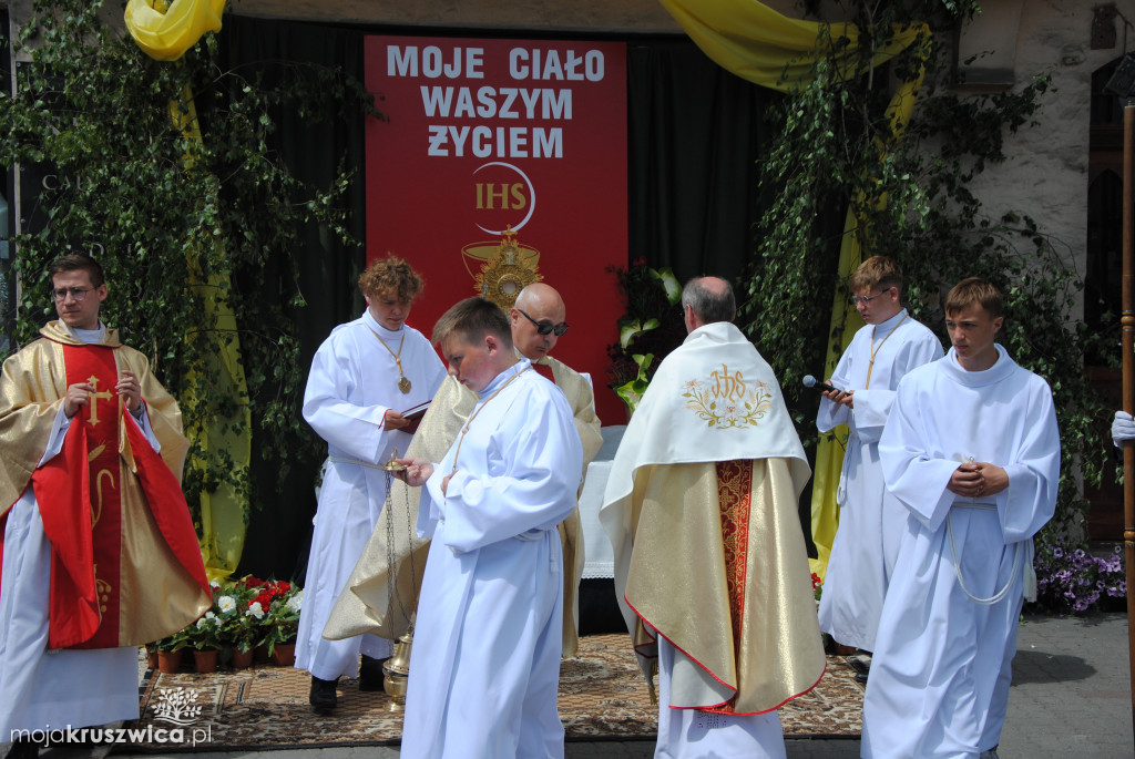 Boże Ciało w parafii św. Teresy od Dzieciątka Jezus w Kruszwicy