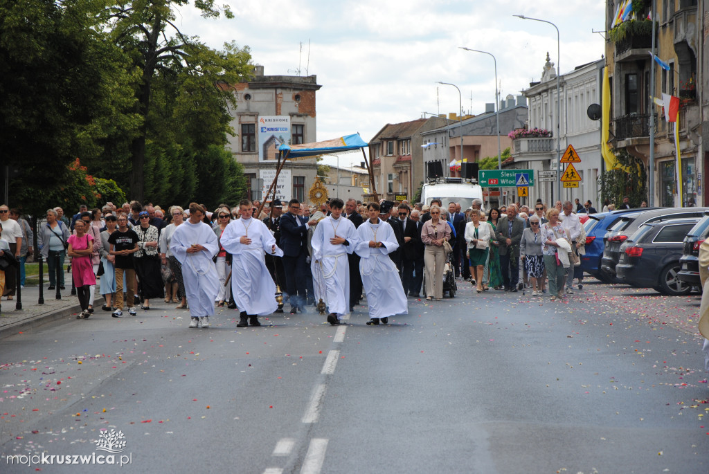 Boże Ciało w parafii św. Teresy od Dzieciątka Jezus w Kruszwicy