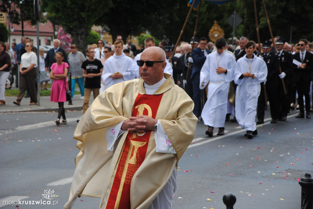 Boże Ciało w parafii św. Teresy od Dzieciątka Jezus w Kruszwicy