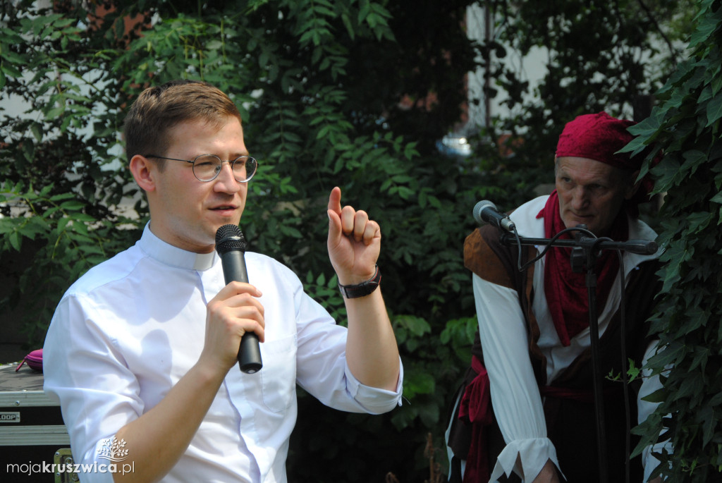 Piknik Parafialny w ogrodach Parafii św. Teresy od Dzieciątka Jezus
