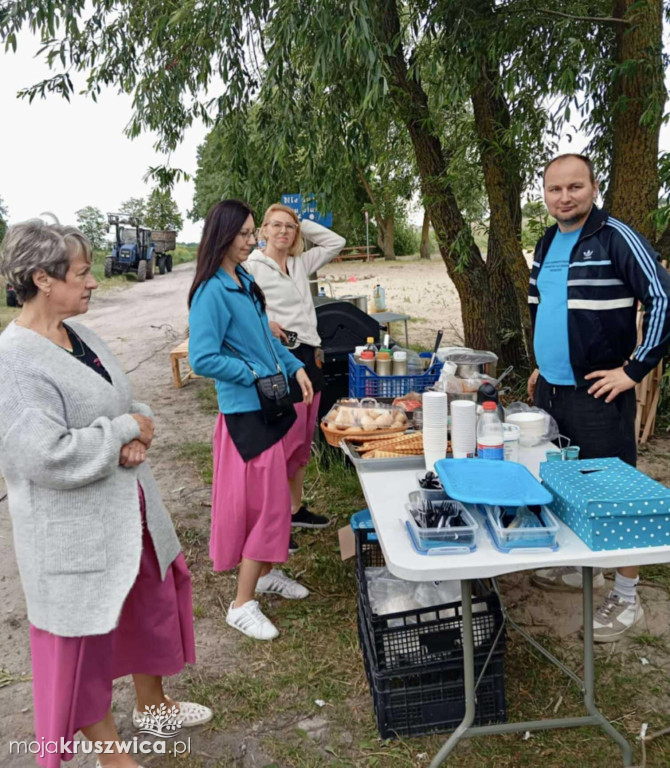 Nad Jeziorem Tryszczyń spotkali się seniorzy
