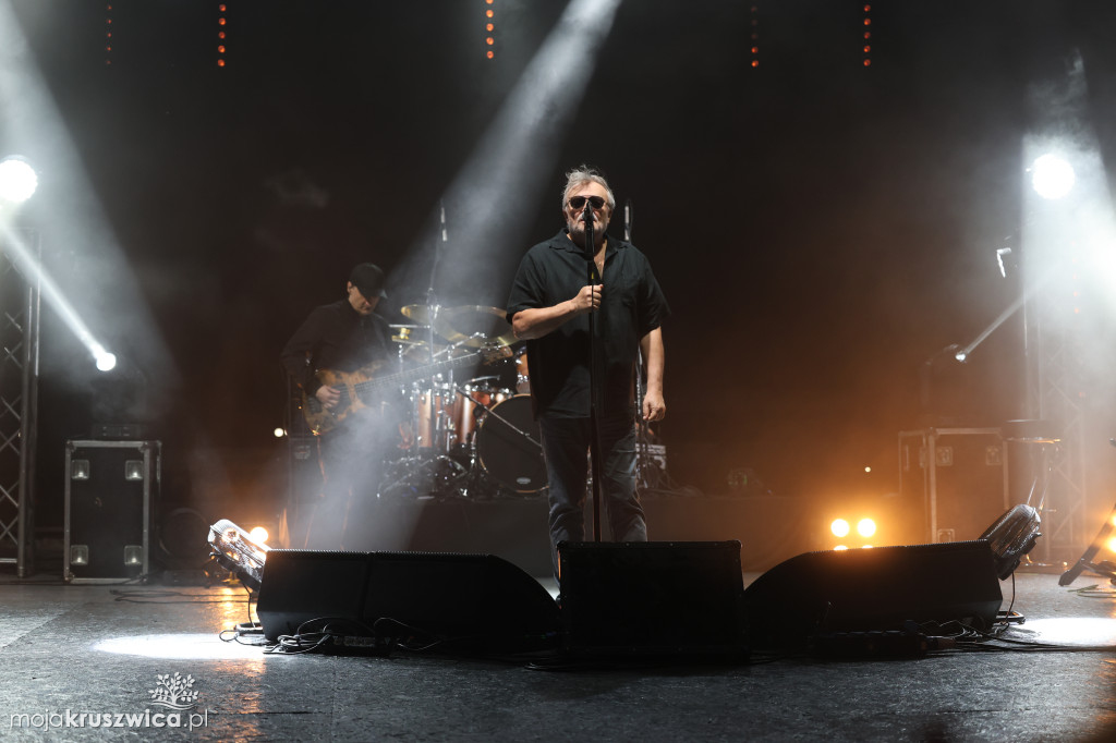 Krzysztof Cugowski na scenie cz. 1
