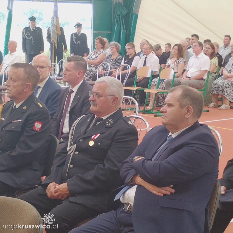 Racice: Trwają obchody 100-lecia OSP i Dnia Dziecka