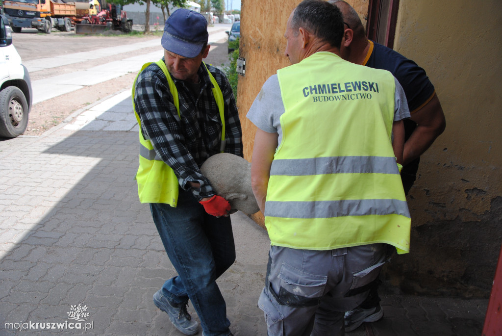 Grecki Bóg wina opuścił Kruszwicę w nadziei na lepsze jutro [ZDJĘCIA]