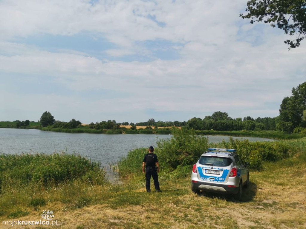 Policja z patrolami nad wodą. Wzmożone kontrole m.in. nad Gopłem [GALERIA]