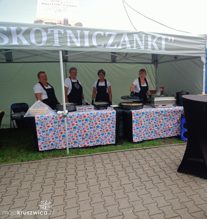 Trwają Kruszwickie Smaki. Tym razem gotują panie z Sokolnik i Skotnik