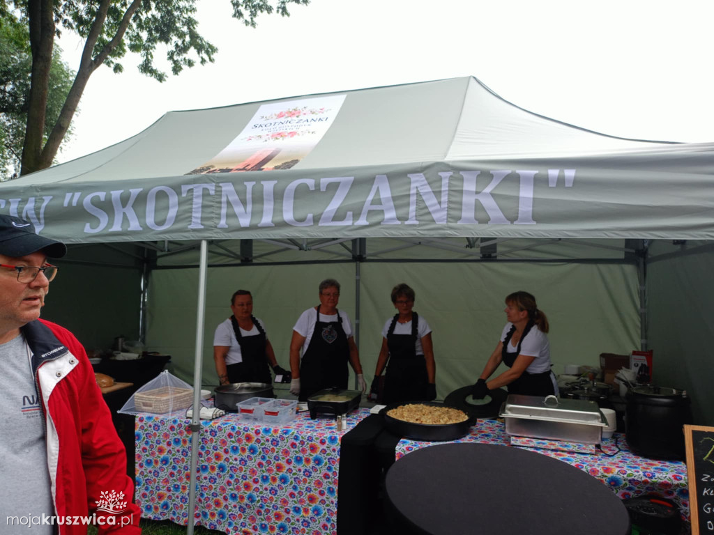 Trwają Kruszwickie Smaki. Tym razem gotują panie z Sokolnik i Skotnik