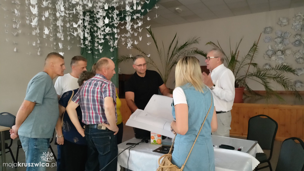 Wola Wapowska: Duże emocje wokół budowy wiatraków