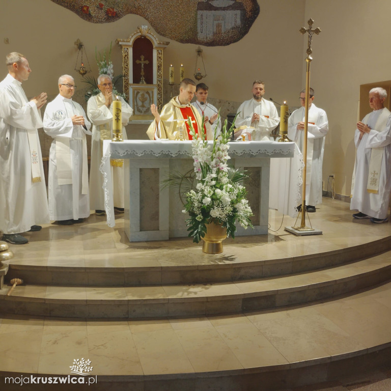 Pielgrzymi wyruszyli z parafii św. Teresy od Dzieciątka Jezus w Kruszwicy