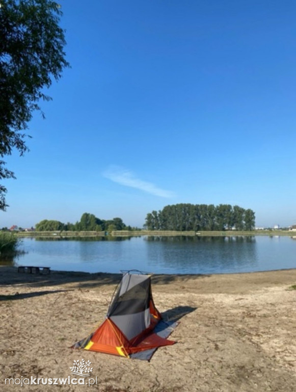 Grodztwo. Coraz więcej turystów na plaży w Tryszczynie
