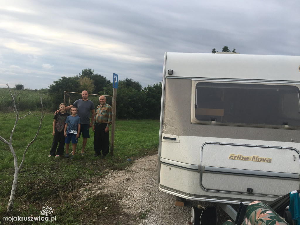 Grodztwo. Coraz więcej turystów na plaży w Tryszczynie