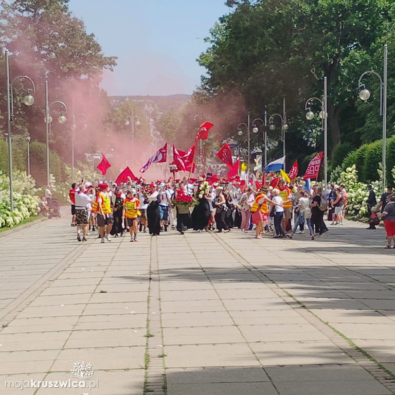 Pielgrzymi z Kruszwicy dotarli na Jasną Górę [zdjęcia]