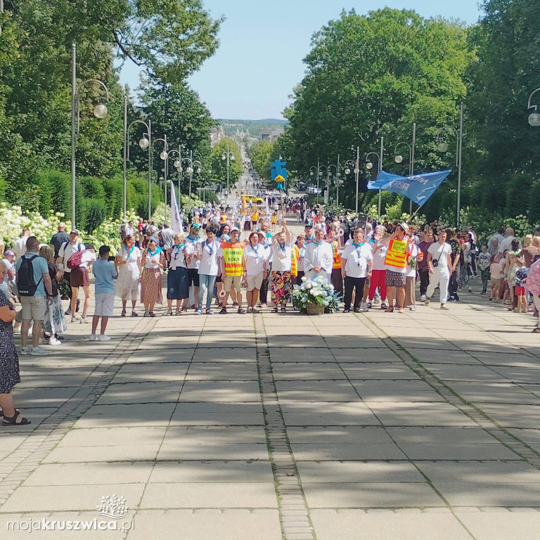 Pielgrzymi z Kruszwicy dotarli na Jasną Górę [zdjęcia]