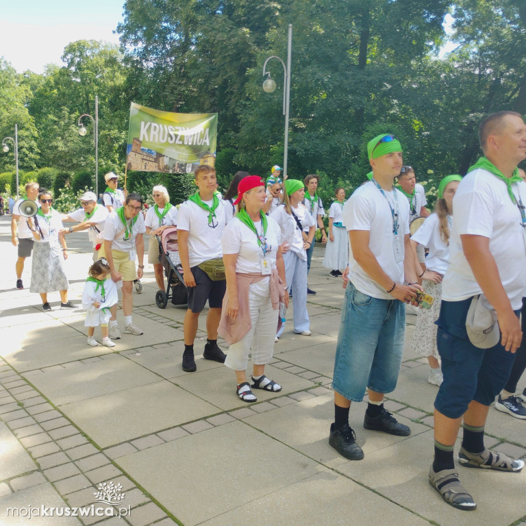 Pielgrzymi z Kruszwicy dotarli na Jasną Górę [zdjęcia]