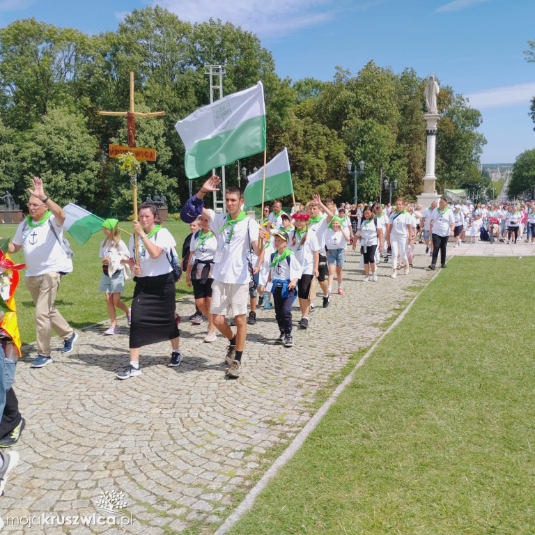 Pielgrzymi z Kruszwicy dotarli na Jasną Górę [zdjęcia]