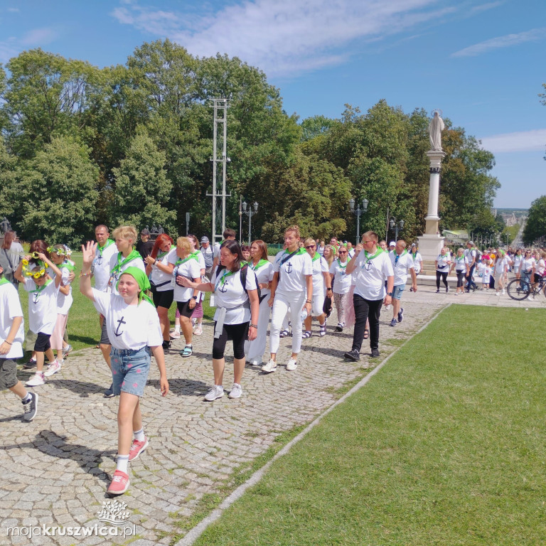 Pielgrzymi z Kruszwicy dotarli na Jasną Górę [zdjęcia]