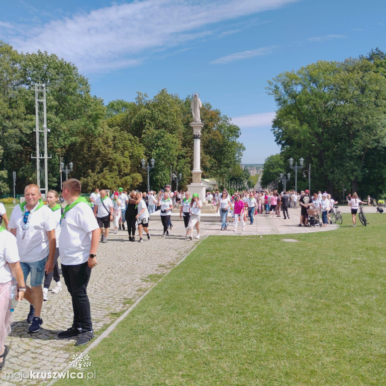 Pielgrzymi z Kruszwicy dotarli na Jasną Górę [zdjęcia]