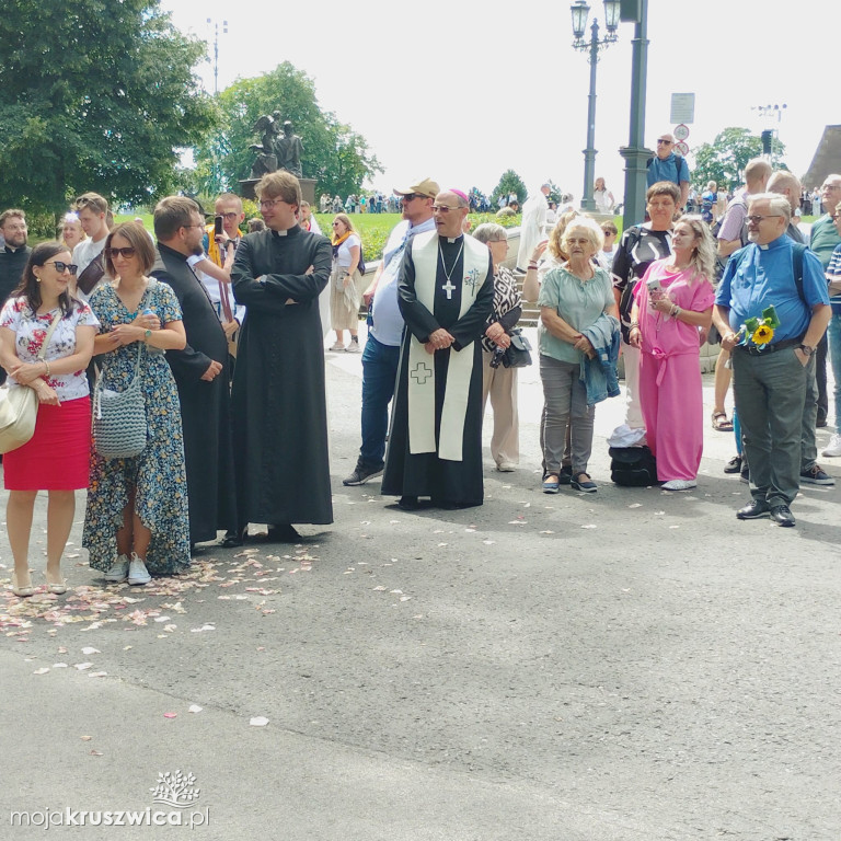 Pielgrzymi z Kruszwicy dotarli na Jasną Górę [zdjęcia]