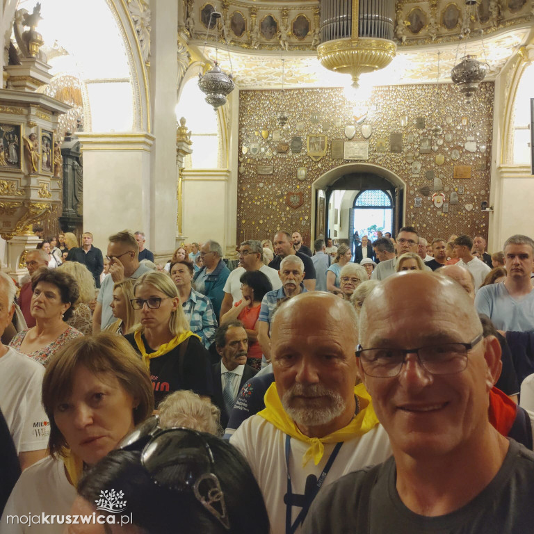 Pielgrzymi z Kruszwicy dotarli na Jasną Górę [zdjęcia]