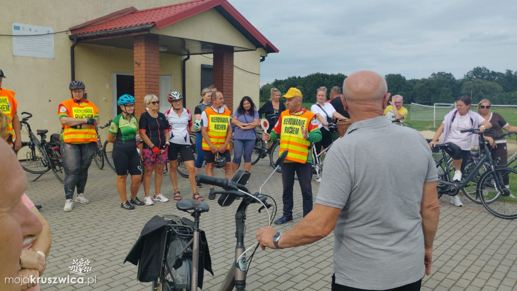 Dni Kobylnik: Popołudniu ruszył rajd rowerowy z udziałem mieszkańców [FOTO]