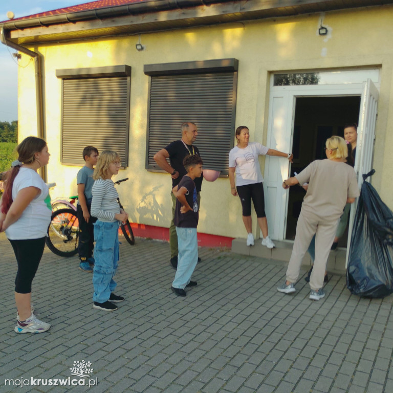 Dni Kobylnik: Popołudniu ruszył rajd rowerowy z udziałem mieszkańców [FOTO]