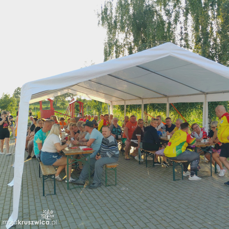 Dni Kobylnik: Popołudniu ruszył rajd rowerowy z udziałem mieszkańców [FOTO]
