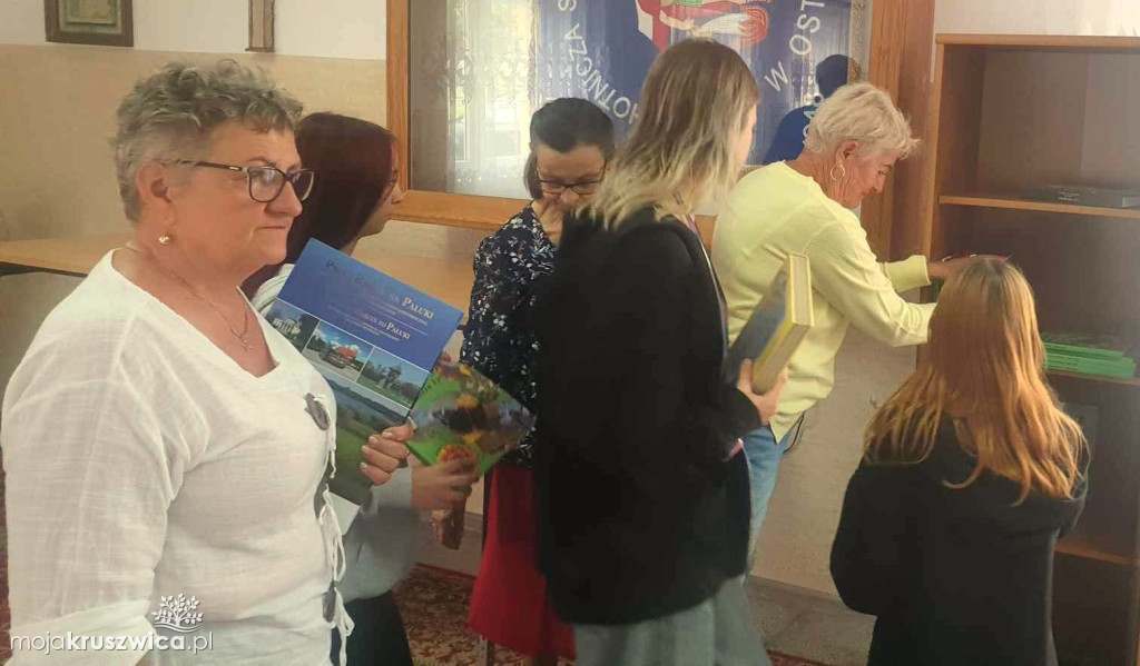 Otwarta Biblioteczka w Ostrówku nad Gopłem cieszy się popularnością