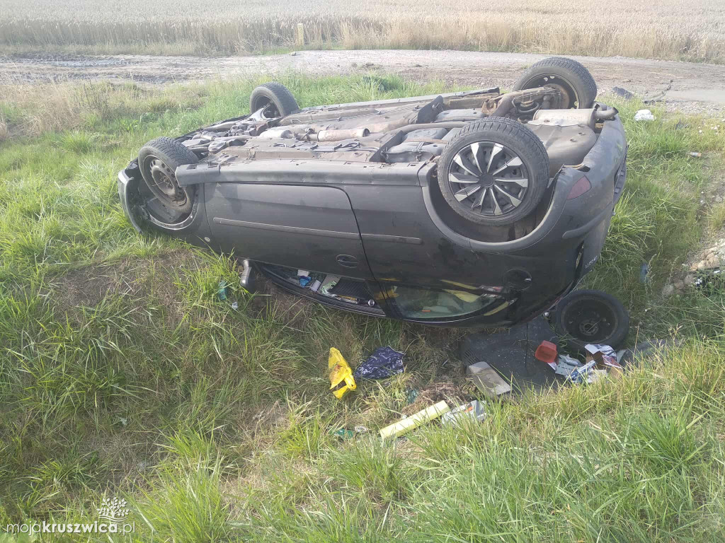 Na DK 62 dachowało auto osobowe