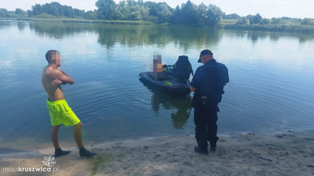 Służby skontrolowały 4 kąpieliska, 2 jednostki pływające i wędkarza