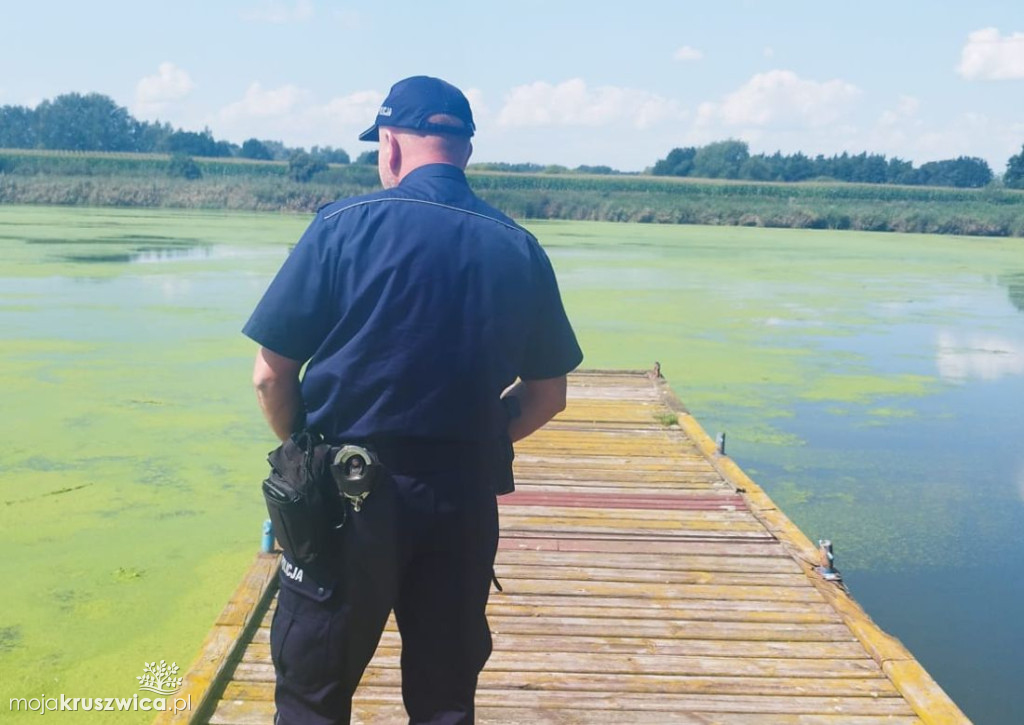 Służby skontrolowały 4 kąpieliska, 2 jednostki pływające i wędkarza