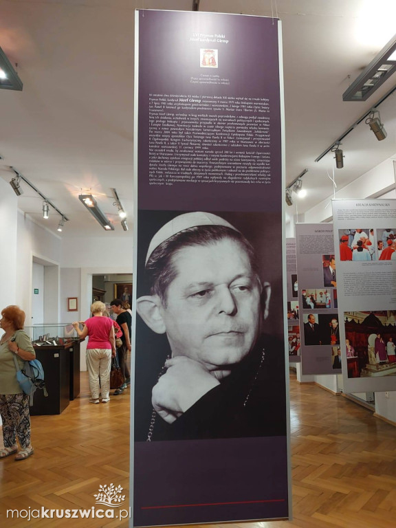 Stowarzyszenie UTW Kruszwica na wycieczce Szlakiem Piastowskim