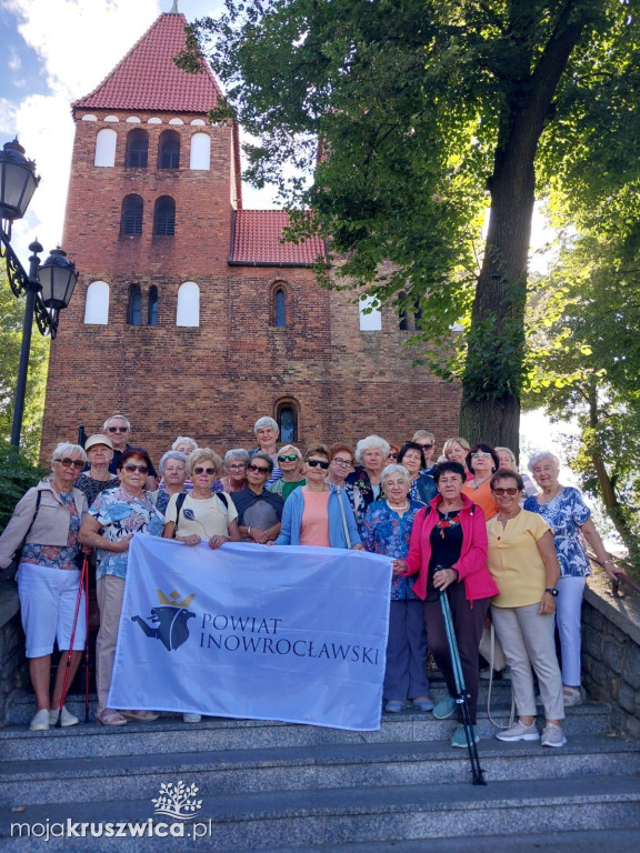Stowarzyszenie UTW Kruszwica na wycieczce Szlakiem Piastowskim