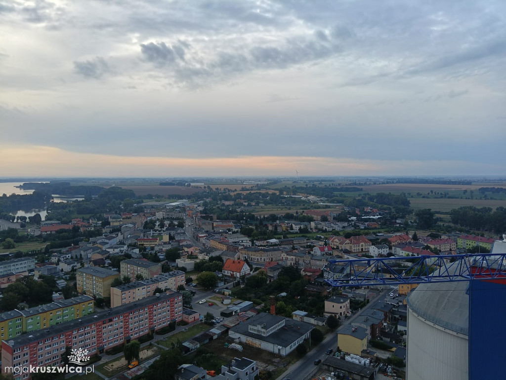 W Kruszwicy powstaje nowy silos. Mamy zdjęcia z placu budowy!