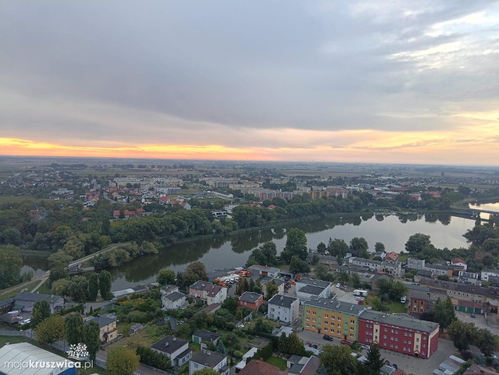 W Kruszwicy powstaje nowy silos. Mamy zdjęcia z placu budowy!