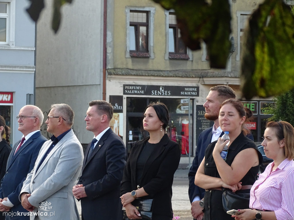 Uroczystości upamiętniające ofiary agresji niemieckiej z 1939 roku w Kruszwicy