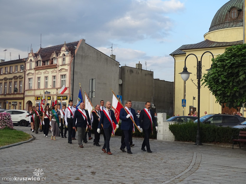 Uroczystości upamiętniające ofiary agresji niemieckiej z 1939 roku w Kruszwicy