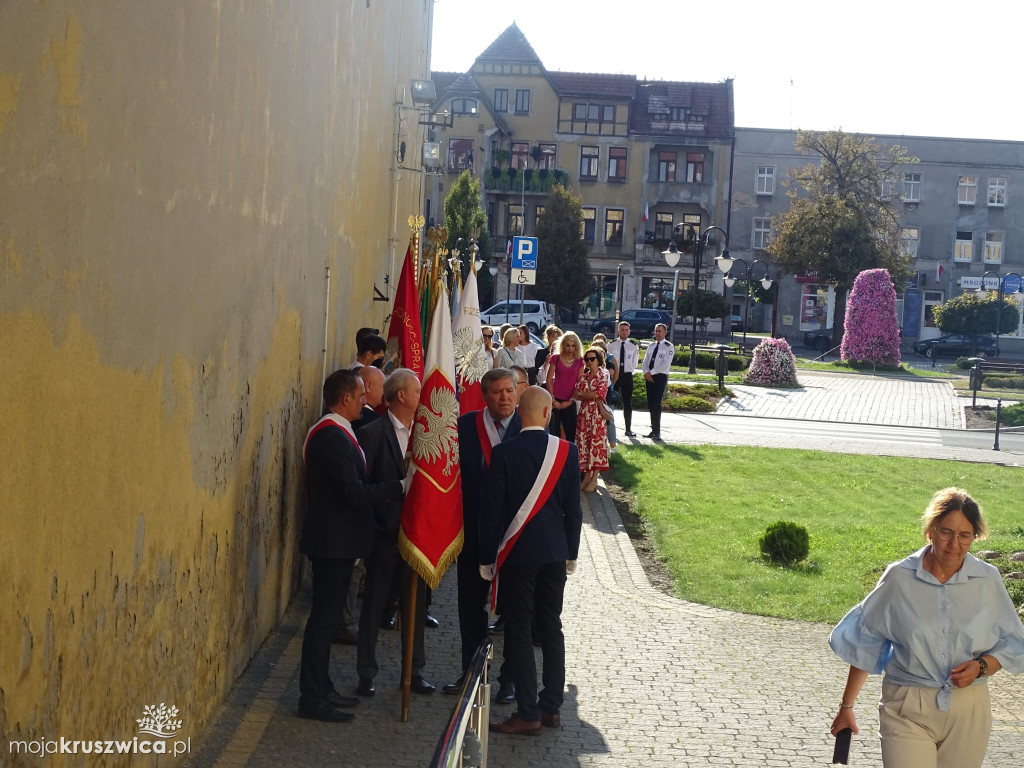 Uroczystości upamiętniające ofiary agresji niemieckiej z 1939 roku w Kruszwicy