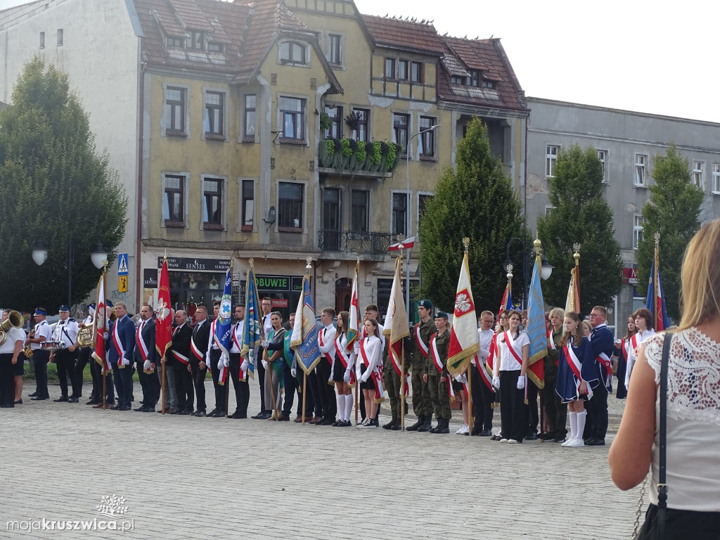 Uroczystości upamiętniające ofiary agresji niemieckiej z 1939 roku w Kruszwicy