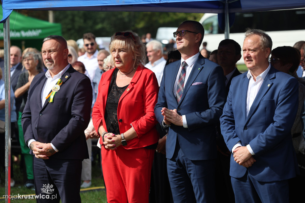 Dożynki Gminne w Ostrówku cz. 1