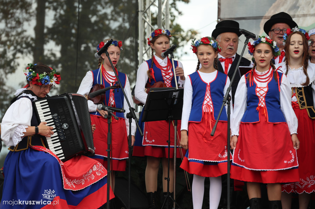 Dożynki Gminne w Ostrówku cz. 1