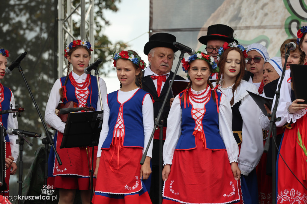 Dożynki Gminne w Ostrówku cz. 1