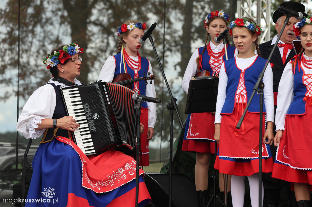 Dożynki Gminne w Ostrówku cz. 1