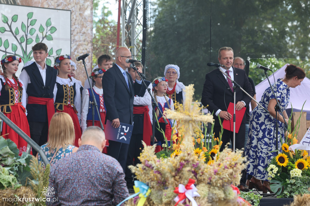 Dożynki Gminne w Ostrówku cz. 1