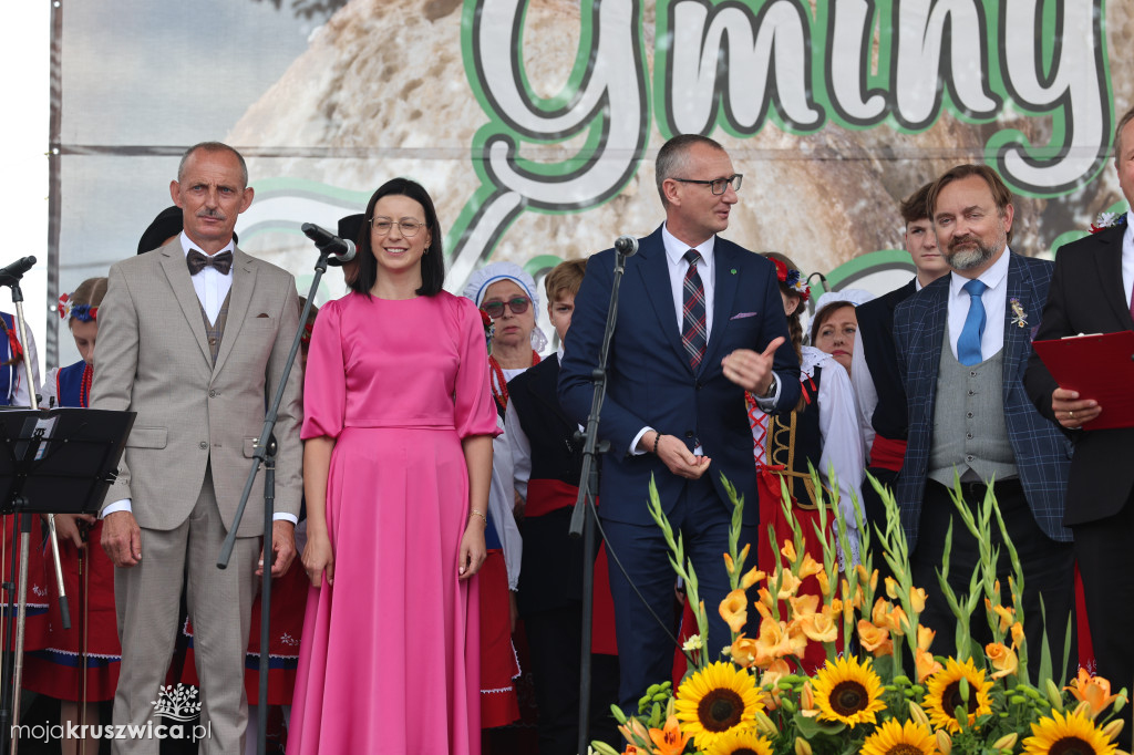Dożynki Gminne w Ostrówku cz. 1