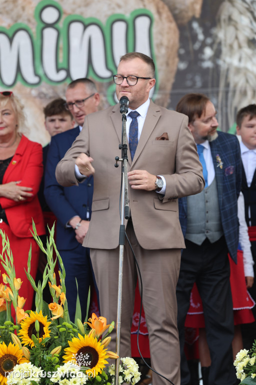 Dożynki Gminne w Ostrówku cz. 1
